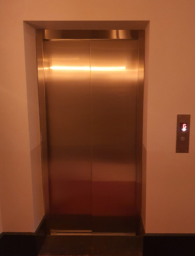 Bronze Mirror Coating Side Opening Lift Doors
